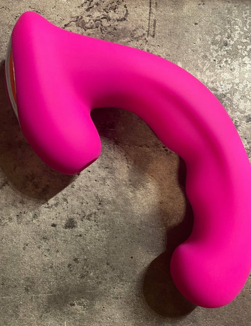Orlena Luxury Swinging Clitoral Sucking Vibrator with 10 Sucking